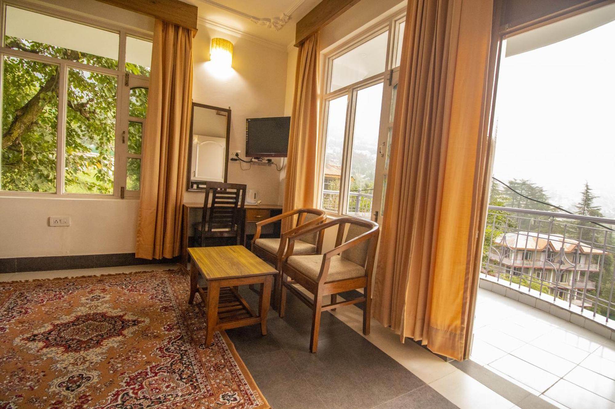 Wow Stayz2 Hotel The Lodge Дармсала Екстер'єр фото