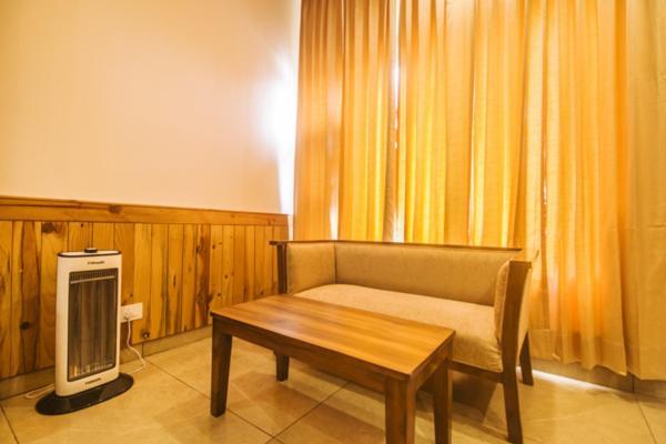 Wow Stayz2 Hotel The Lodge Дармсала Екстер'єр фото