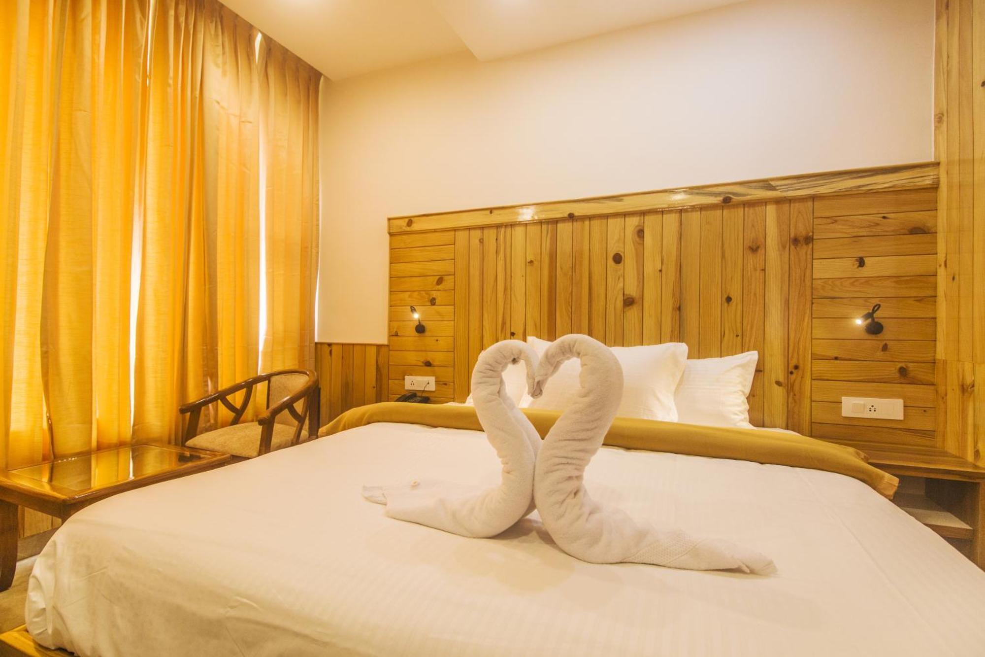 Wow Stayz2 Hotel The Lodge Дармсала Екстер'єр фото