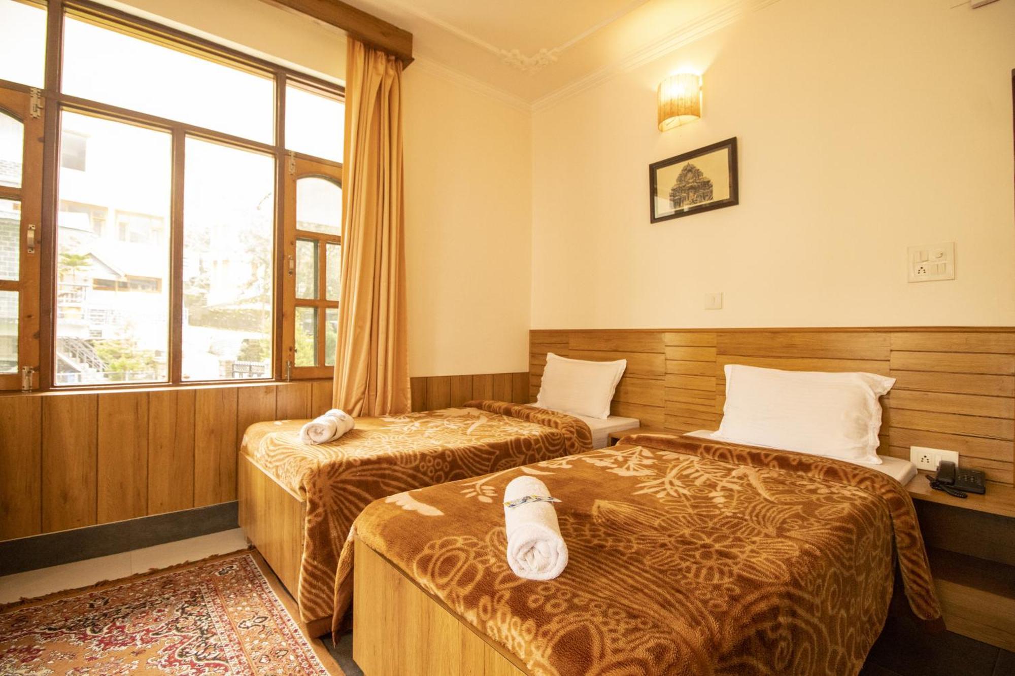 Wow Stayz2 Hotel The Lodge Дармсала Екстер'єр фото